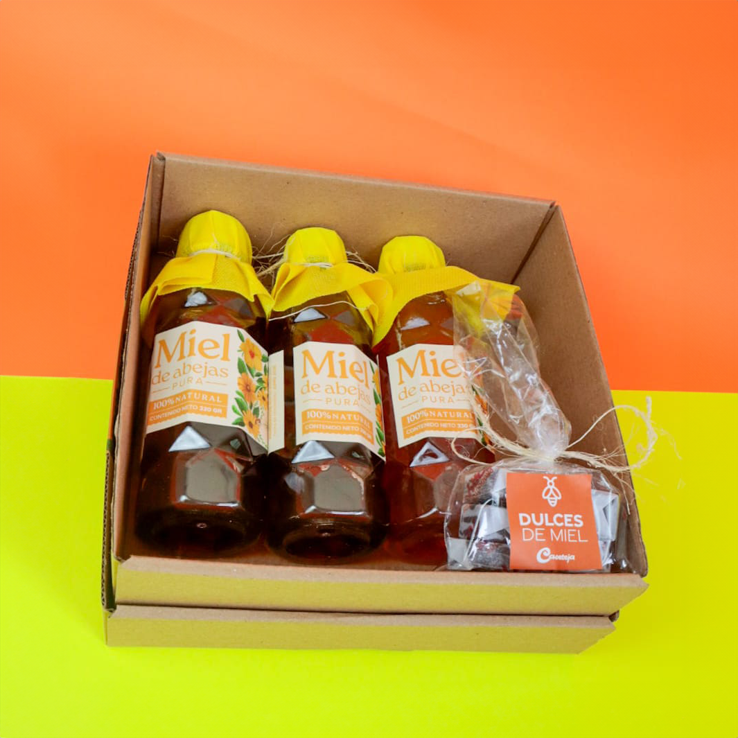 Combo un kilo de miel.