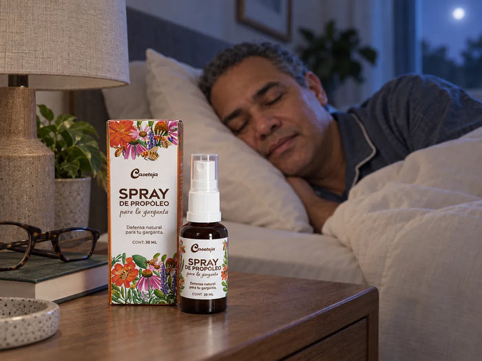 Pareja durmiendo tranquila con el frasco en la mesita de noche